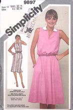 Load image into Gallery viewer, Vintage Sewing Pattern: Simplicity 9897
