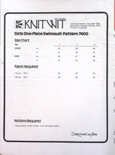 Load image into Gallery viewer, Vintage Sewing Pattern: Knitwit 7600
