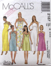 Load image into Gallery viewer, Vintage Sewing Pattern: McCalls 2187
