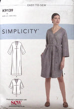 Load image into Gallery viewer, Sewing Pattern: Simplicity K9139
