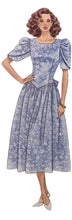 Load image into Gallery viewer, Vintage Sewing Pattern: Butterick 4717
