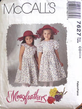 Load image into Gallery viewer, Vintage Sewing Pattern: McCalls 7627
