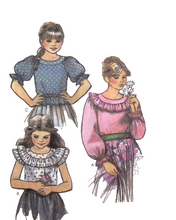 Load image into Gallery viewer, Vintage Sewing Pattern: McCalls 7925
