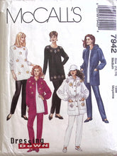 Load image into Gallery viewer, Vintage Sewing Pattern: McCalls 7942
