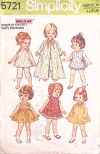 Load image into Gallery viewer, Vintage Sewing Pattern: Simplicity 5721
