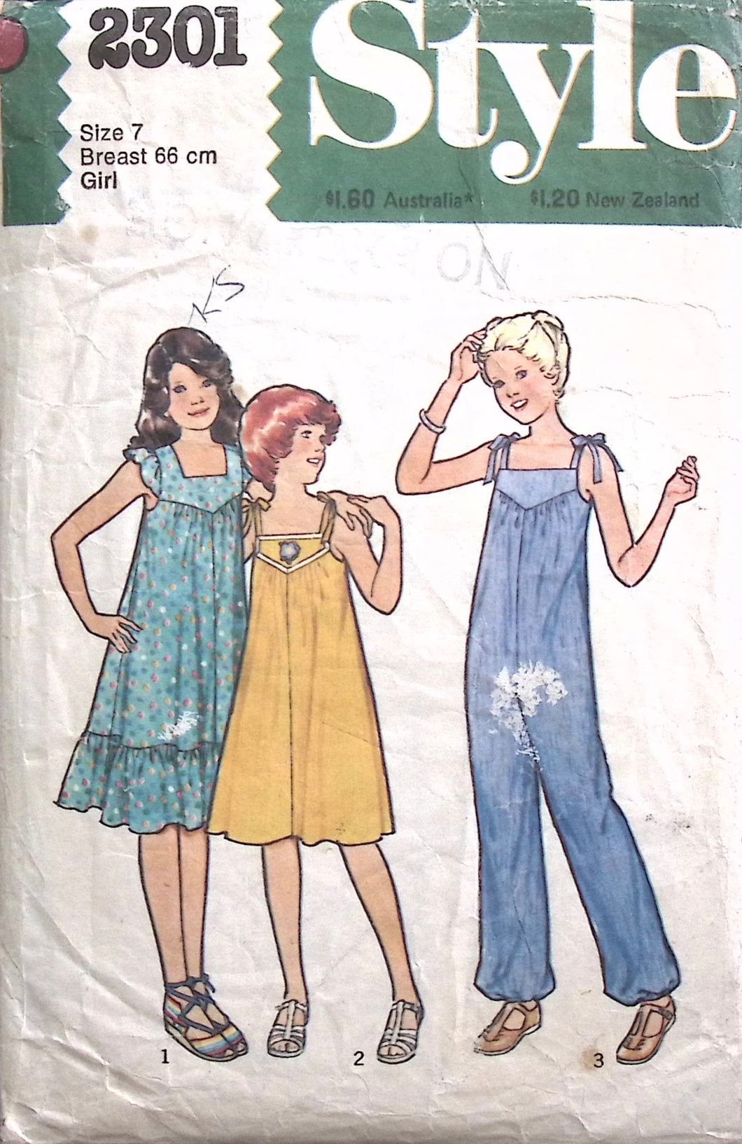 Vintage Sewing Pattern: Style 2301