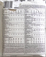 Load image into Gallery viewer, Vintage Sewing Pattern: McCalls 5880
