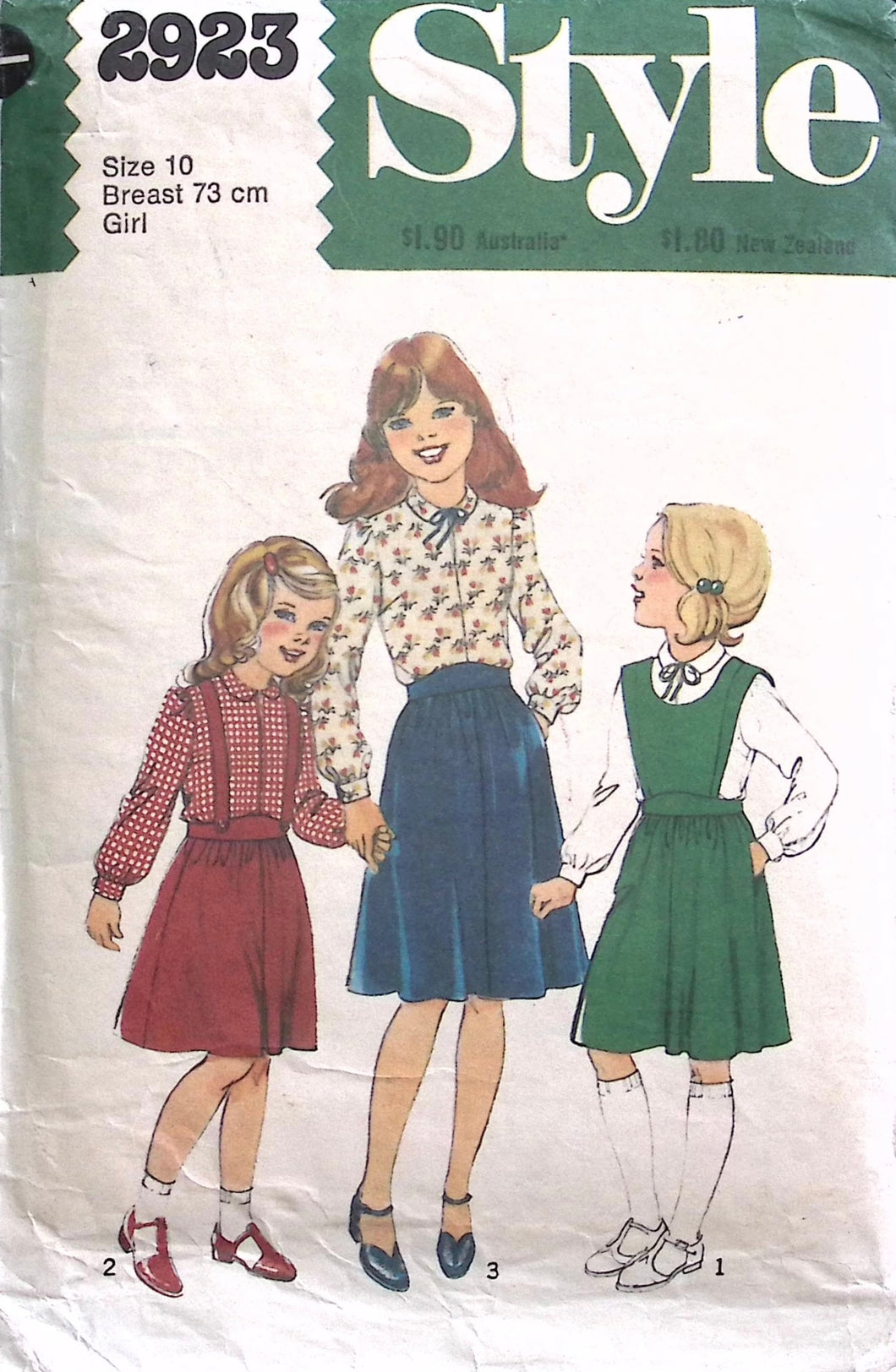 Vintage Sewing Pattern: Style 2923