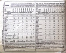 Load image into Gallery viewer, Vintage Sewing Pattern: McCalls 2588

