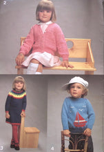 Load image into Gallery viewer, Vintage Patons Knitting Book 661
