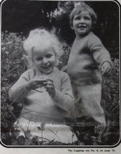 Load image into Gallery viewer, Vintage Knitting Book Patons 963
