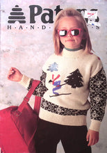 Load image into Gallery viewer, Patons Knitting Book 979
