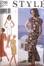 Load image into Gallery viewer, Vintage Sewing Pattern: Style 2796
