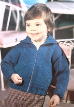 Load image into Gallery viewer, Knitting Leaflets &amp; Book for Toddlers &amp; Children
