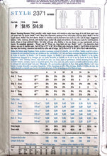 Load image into Gallery viewer, Vintage Sewing Pattern: Style 2371
