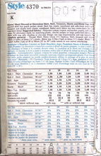 Load image into Gallery viewer, Vintage Sewing Pattern: Style 4370
