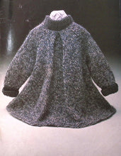 Load image into Gallery viewer, Vintage Knitting Book RENETRICOTS Book102
