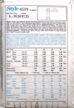 Load image into Gallery viewer, Vintage Sewing Pattern: Style 4519
