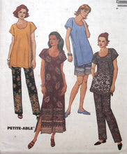 Load image into Gallery viewer, Vintage Sewing Pattern: McCalls 8793
