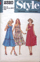 Load image into Gallery viewer, Vintage Sewing Pattern: Style 2320
