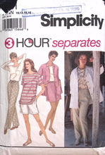 Load image into Gallery viewer, Vintage Sewing Pattern: Simplicity 9081
