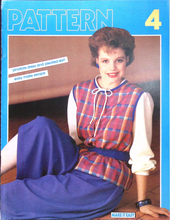 Load image into Gallery viewer, Make It Easy Complete First 26 Patterns &amp; Cards with Original Box

