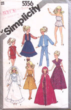 Load image into Gallery viewer, Vintage Sewing Pattern: Simplicity 5356
