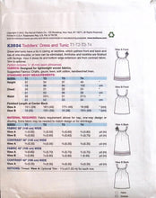 Load image into Gallery viewer, Sewing Pattern: Kwik Sew K3934
