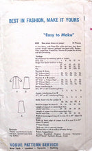 Load image into Gallery viewer, Vintage Sewing Pattern: Vogue 6532
