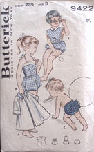 Load image into Gallery viewer, Vintage Sewing Pattern: Butterick 9422
