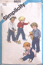 Load image into Gallery viewer, Vintage Sewing Pattern: Simplicity 9885
