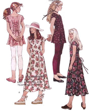 Load image into Gallery viewer, Vintage Sewing Pattern: McCalls 7155
