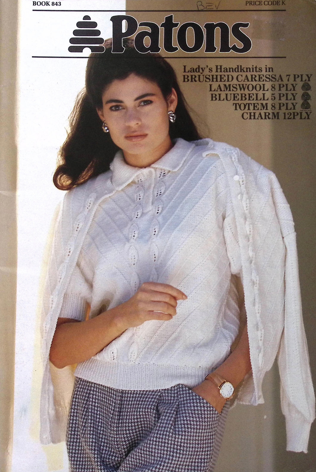 Patons Knitting Book 843