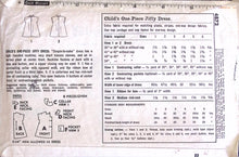 Load image into Gallery viewer, Vintage Sewing Pattern: Simplicity 4872
