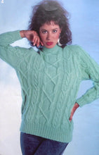 Load image into Gallery viewer, Vintage Knitting Book Wagaratta Book No.317
