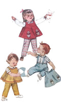 Load image into Gallery viewer, Vintage Sewing Pattern: Simplicity 3693
