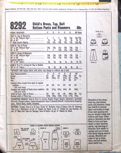 Load image into Gallery viewer, Vintage Sewing Pattern: McCalls 8292
