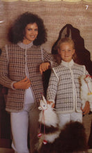 Load image into Gallery viewer, Vintage Knitting Book-Cleckheaton Chicama
