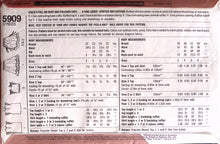 Load image into Gallery viewer, Vintage Sewing Pattern: Simplicity 5909

