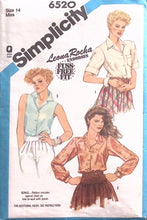Load image into Gallery viewer, Vintage Sewing Pattern: Simplicity 6520
