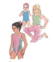 Load image into Gallery viewer, Vintage Sewing Pattern: Kwik Sew 1670
