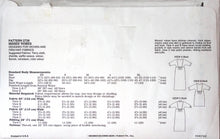 Load image into Gallery viewer, Vintage Sewing Pattern: Kwik Sew 2726
