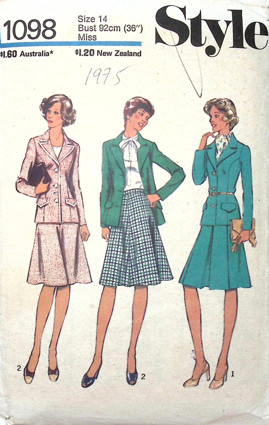 Vintage Sewing Pattern: Style 1098