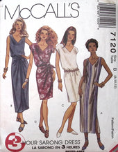 Load image into Gallery viewer, Vintage Sewing Pattern: McCalls 7120
