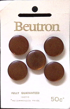 Load image into Gallery viewer, Beutron 70&#39;s Vintage Shank Buttons
