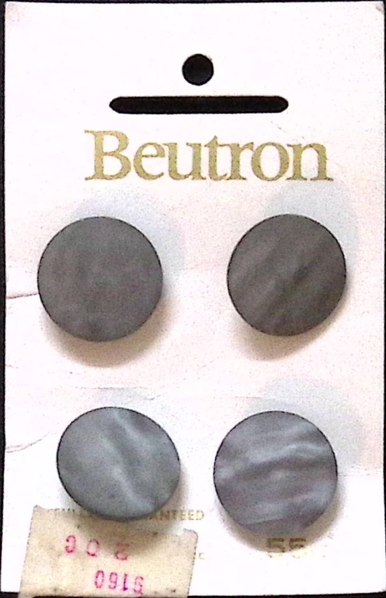 Beutron 70's Vintage Shank Buttons
