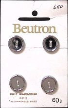 Load image into Gallery viewer, Beutron 70&#39;s Vintage Two-Hole Buttons
