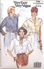 Load image into Gallery viewer, Vintage Sewing Pattern: Vogue 7785

