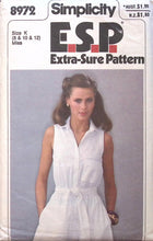 Load image into Gallery viewer, Vintage Sewing Pattern: Simplicity 8972
