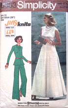 Load image into Gallery viewer, Vintage Sewing Pattern: Simplicity 6653
